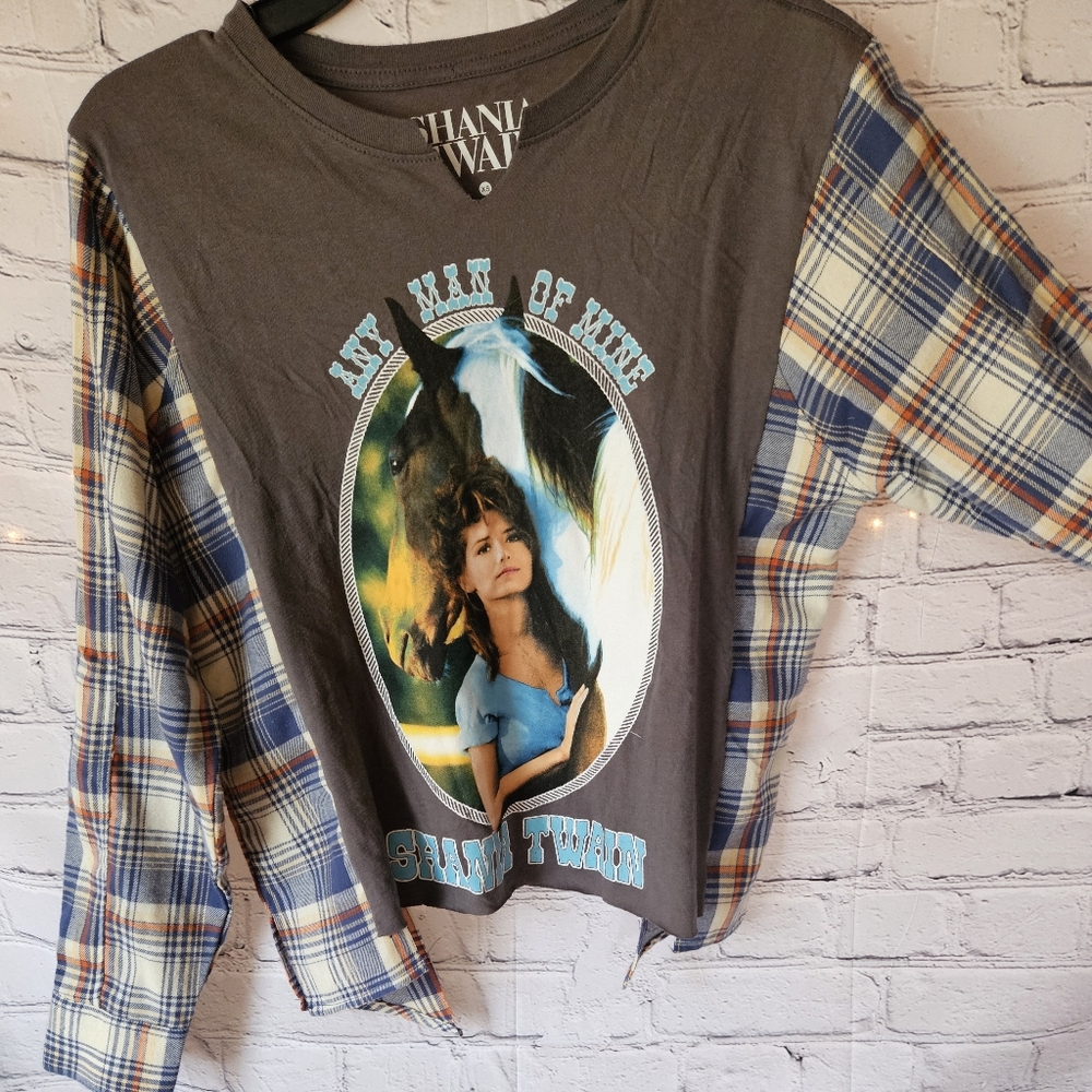 SOLD UPCYCLED Shania Twain Top Sz XS-S - Picture 3 of 3